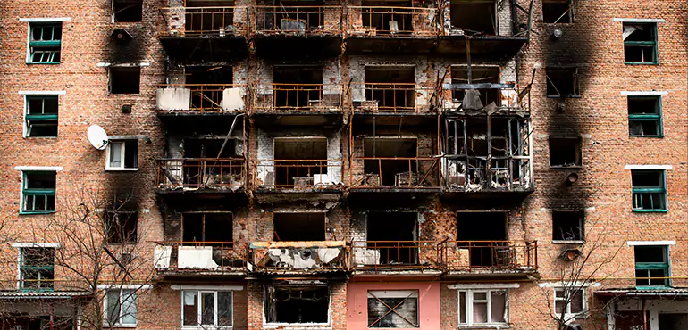 Why Homeowners Choose Us to Sell Their Distressed Homes in Fort Collins